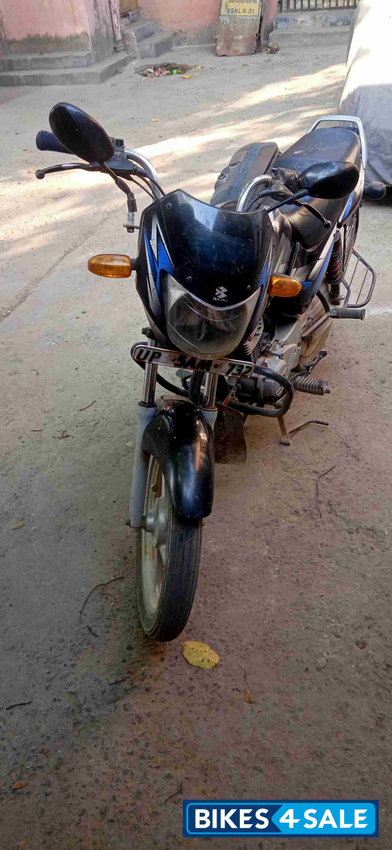 Bajaj CT 100