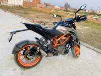 KTM Duke 390