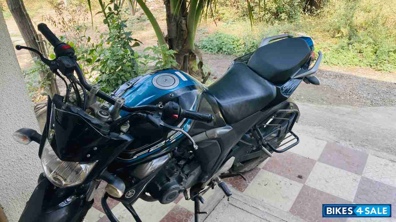 Yamaha FZ-S