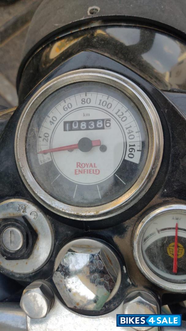 Black Royal Enfield Classic 350 Black Royal Enfield Classic 350