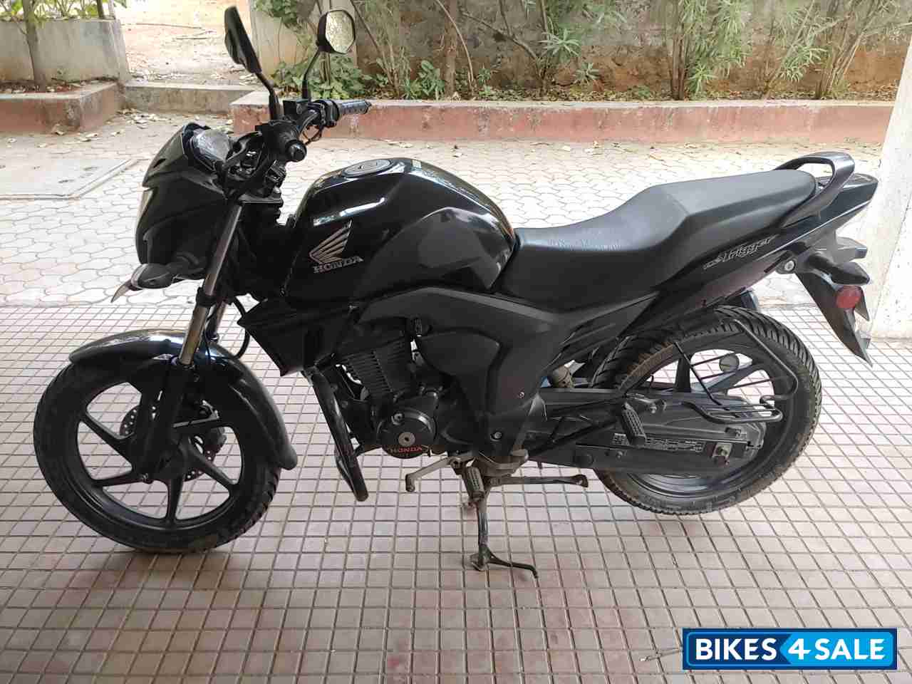 Black Honda CB Trigger