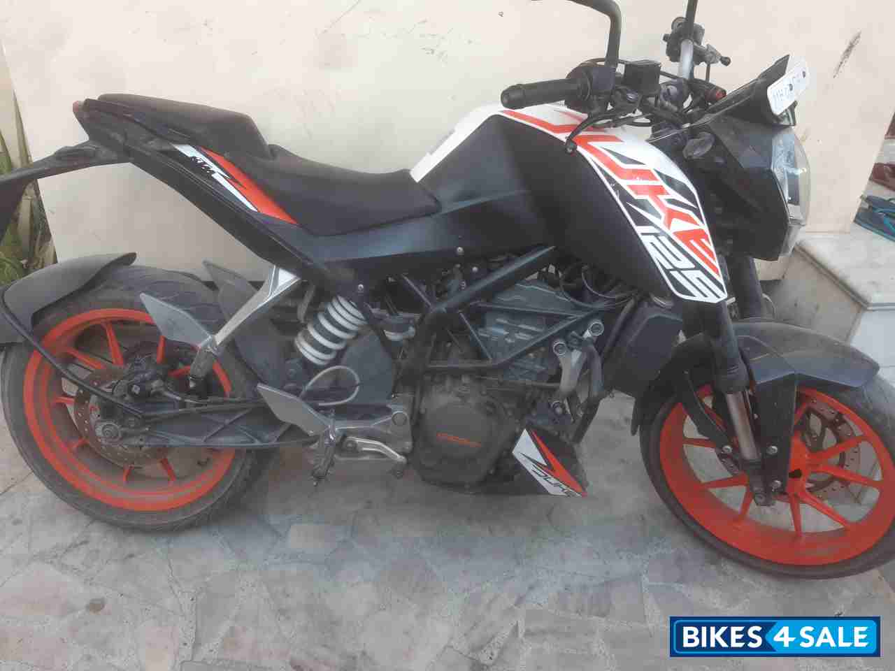KTM Duke 125