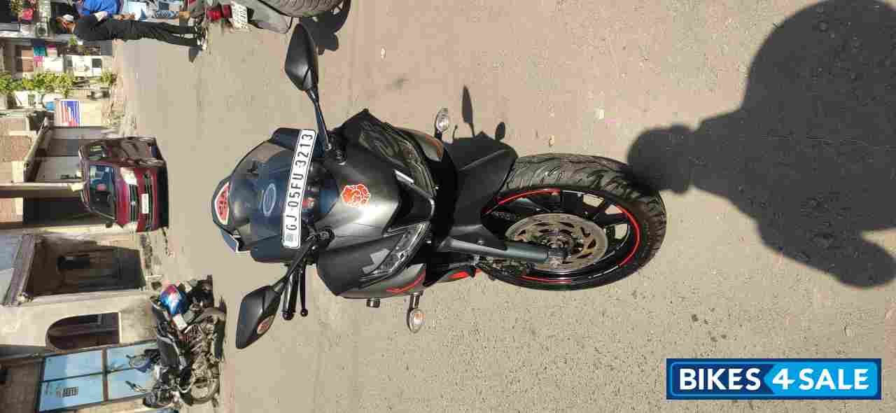 Thunder Grey Yamaha YZF R15 V3 BS6