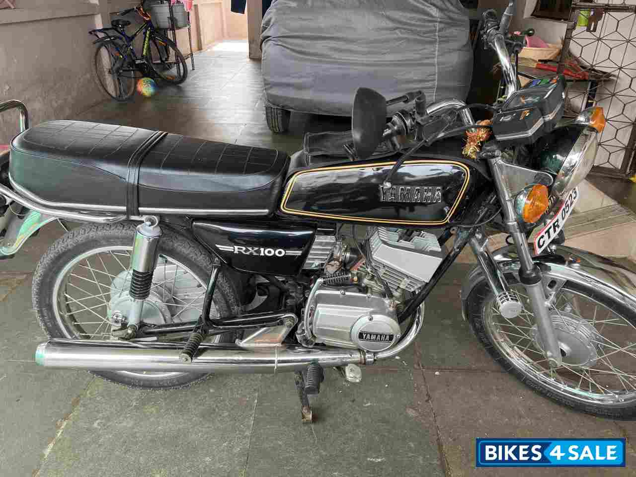 Yamaha RX 100