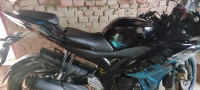 Yamaha YZF R15 V2