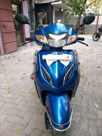Blue Honda Activa 5G