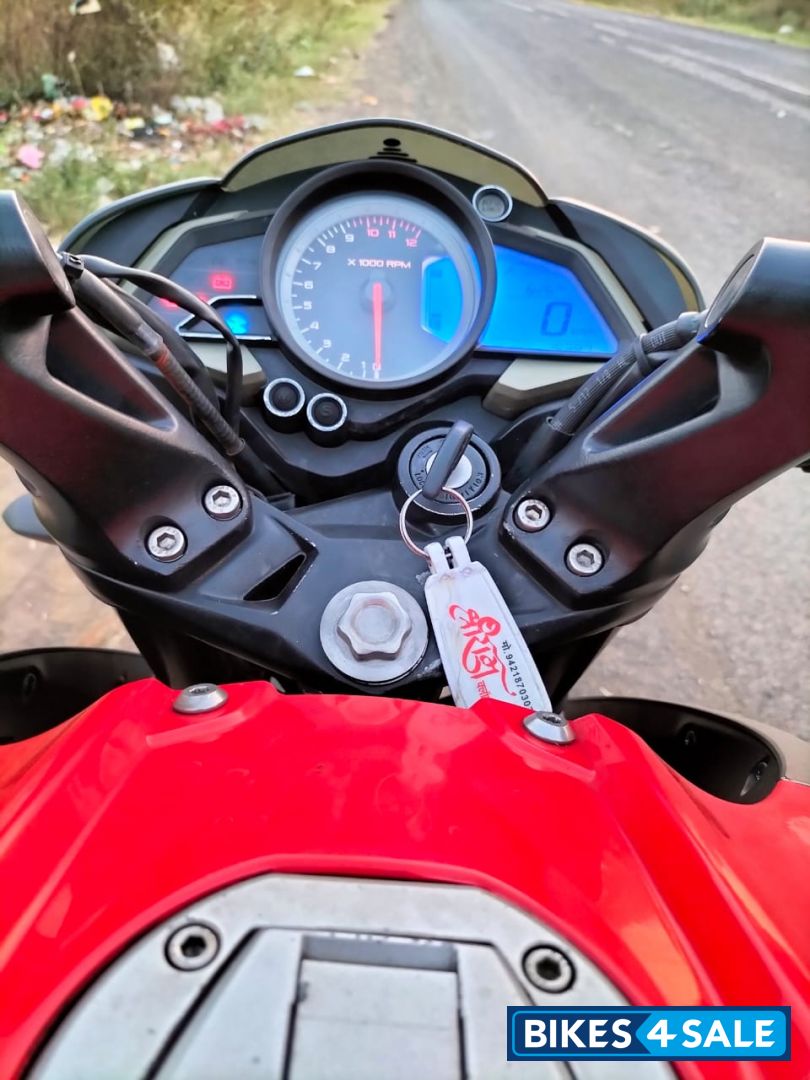Bajaj Pulsar 200 NS Bajaj Pulsar 200 NS