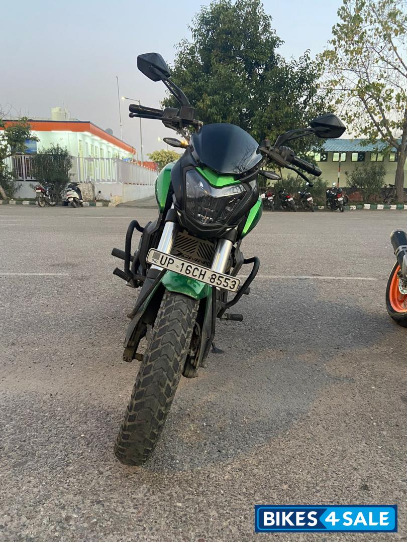 Bajaj Dominar 400 ABS BS6