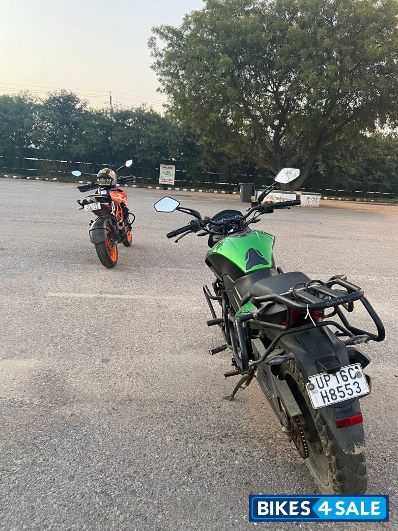 Bajaj Dominar 400 ABS BS6