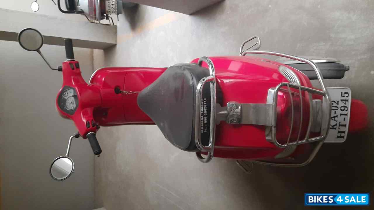 Red Piaggio  VESPA