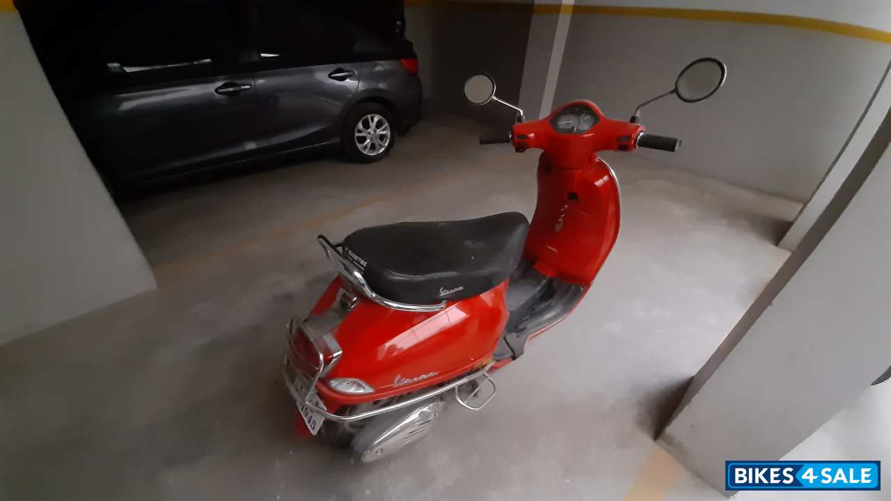 Red Piaggio  VESPA