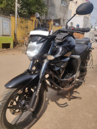Black Yamaha FZ FI V2