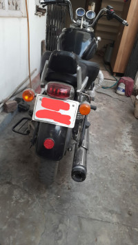 Black Royal Enfield Thunderbird 500