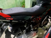 Bajaj Pulsar 150 Neon BS6 2021 Model
