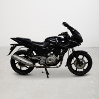 Bajaj Pulsar 220F 2015 Model