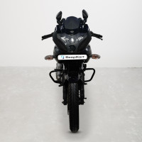 Bajaj Pulsar 220F
