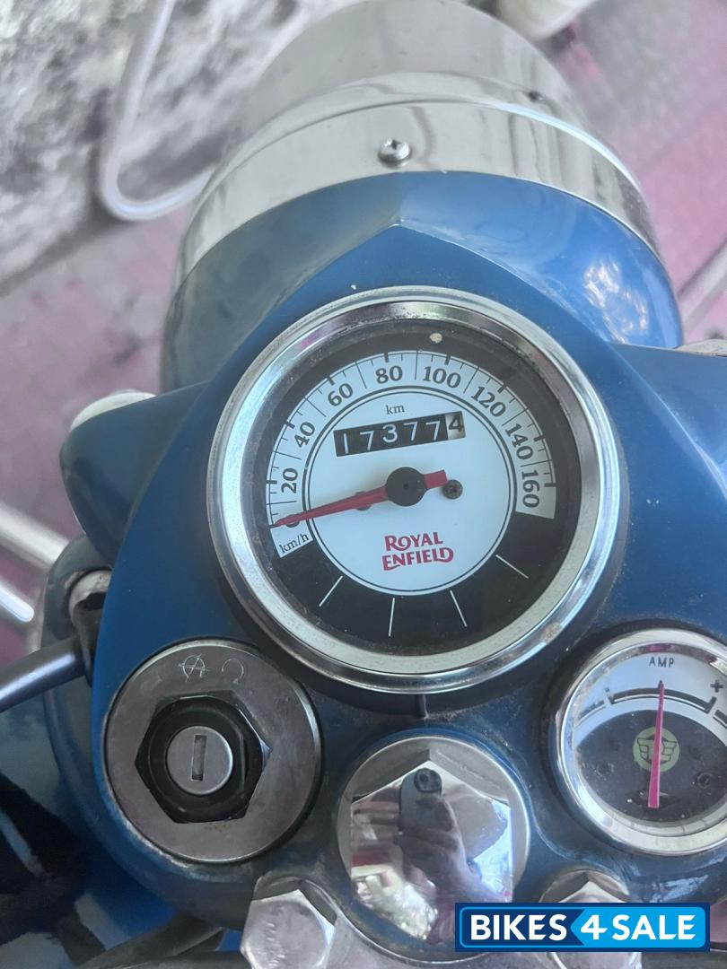 Royal Enfield Classic 350 Redditch Blue
