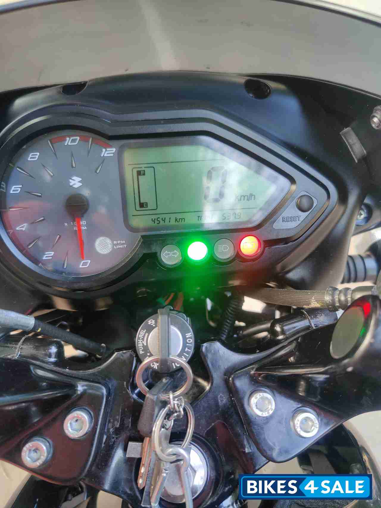 Black Bajaj Pulsar 150 DTSi