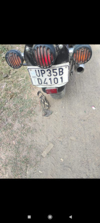 Redditch Red Royal Enfield Classic 350 Redditch Red