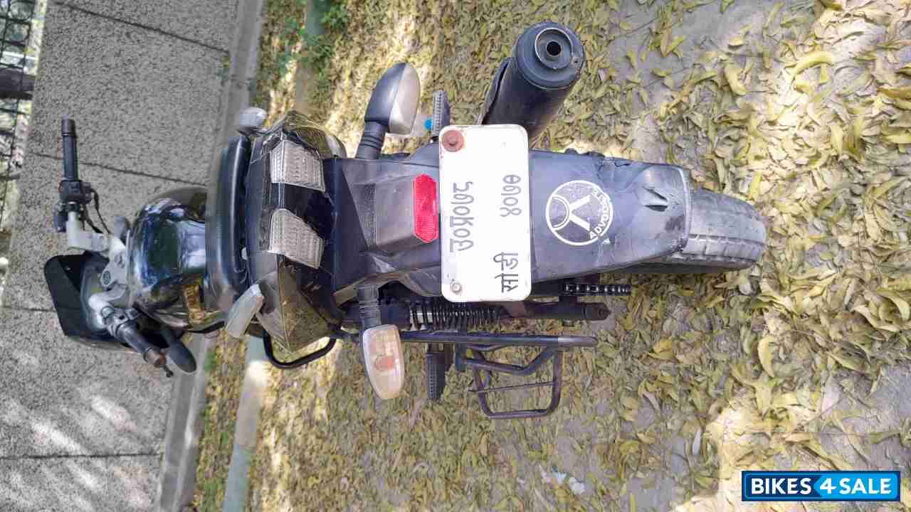 Black Bajaj Pulsar 180