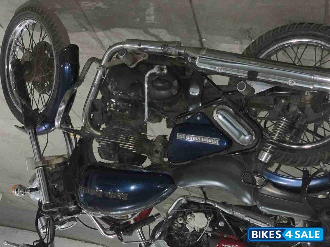 Royal Enfield Thunderbird 350