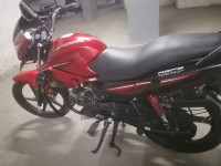 Red & Black Hero Glamour 125