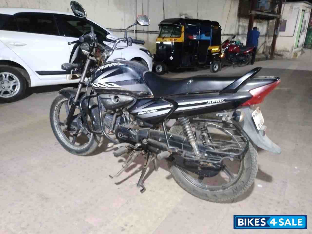 Black Hero Splendor NXG