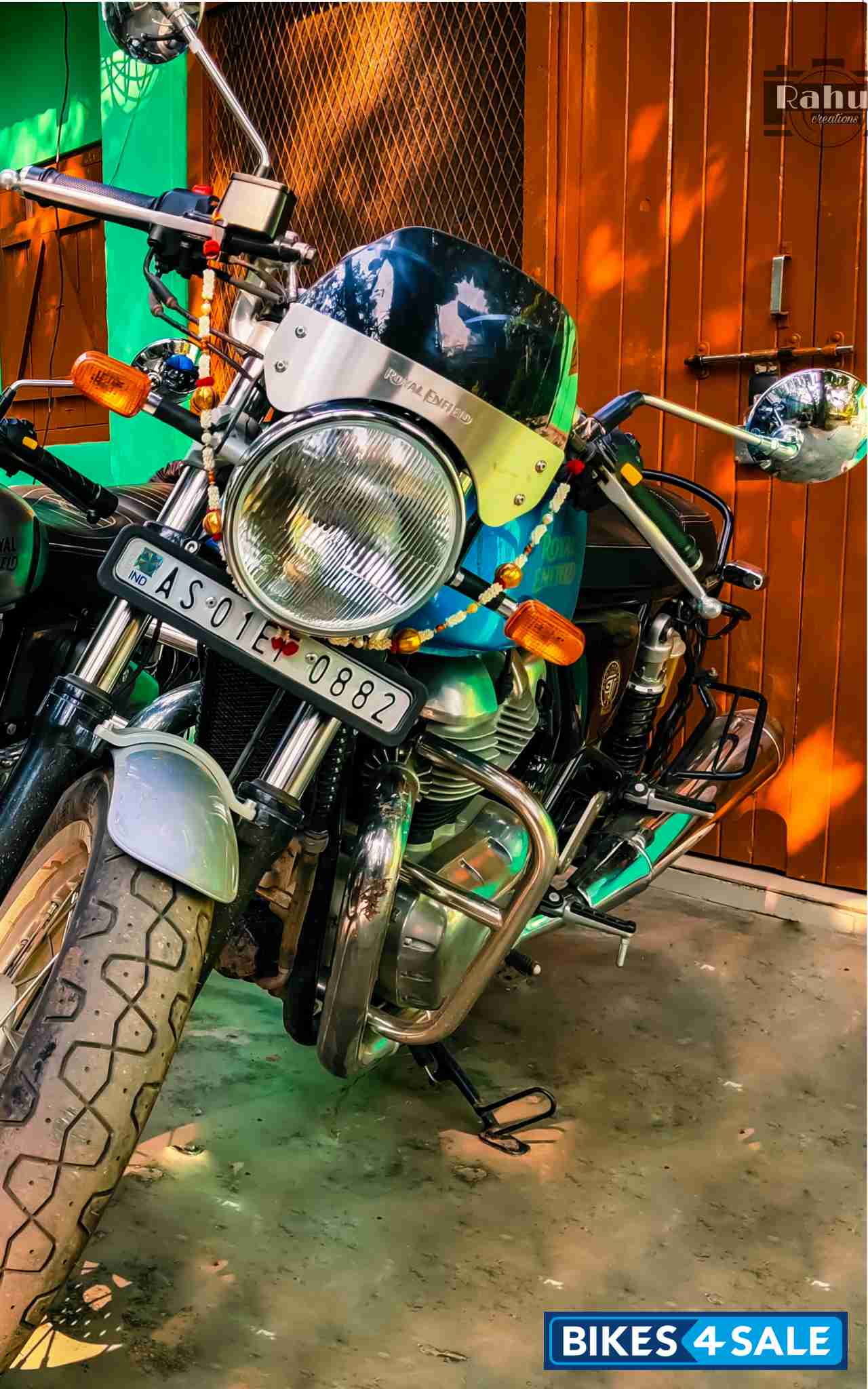 Blue Royal Enfield Continental GT 650 Twin