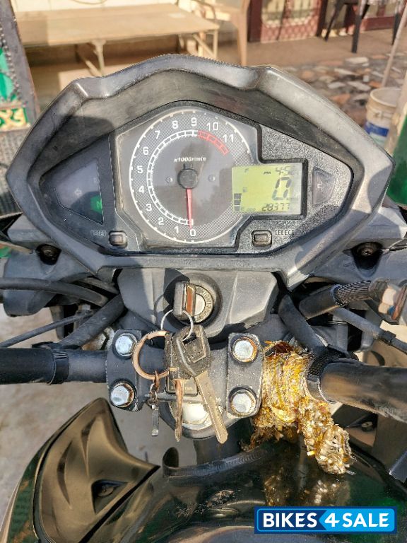 Black Honda Unicorn Dazzler