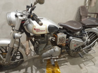 Silver Royal Enfield Classic 350