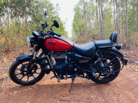 Red Royal Enfield Meteor 350 Fireball