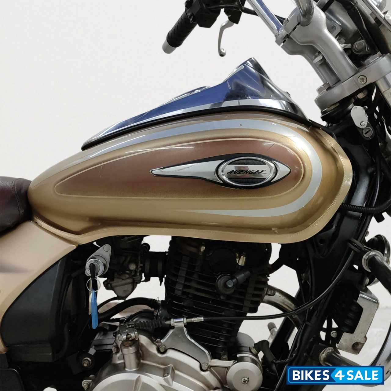 Bajaj Avenger Cruise 220