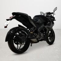 Bajaj Pulsar RS 200