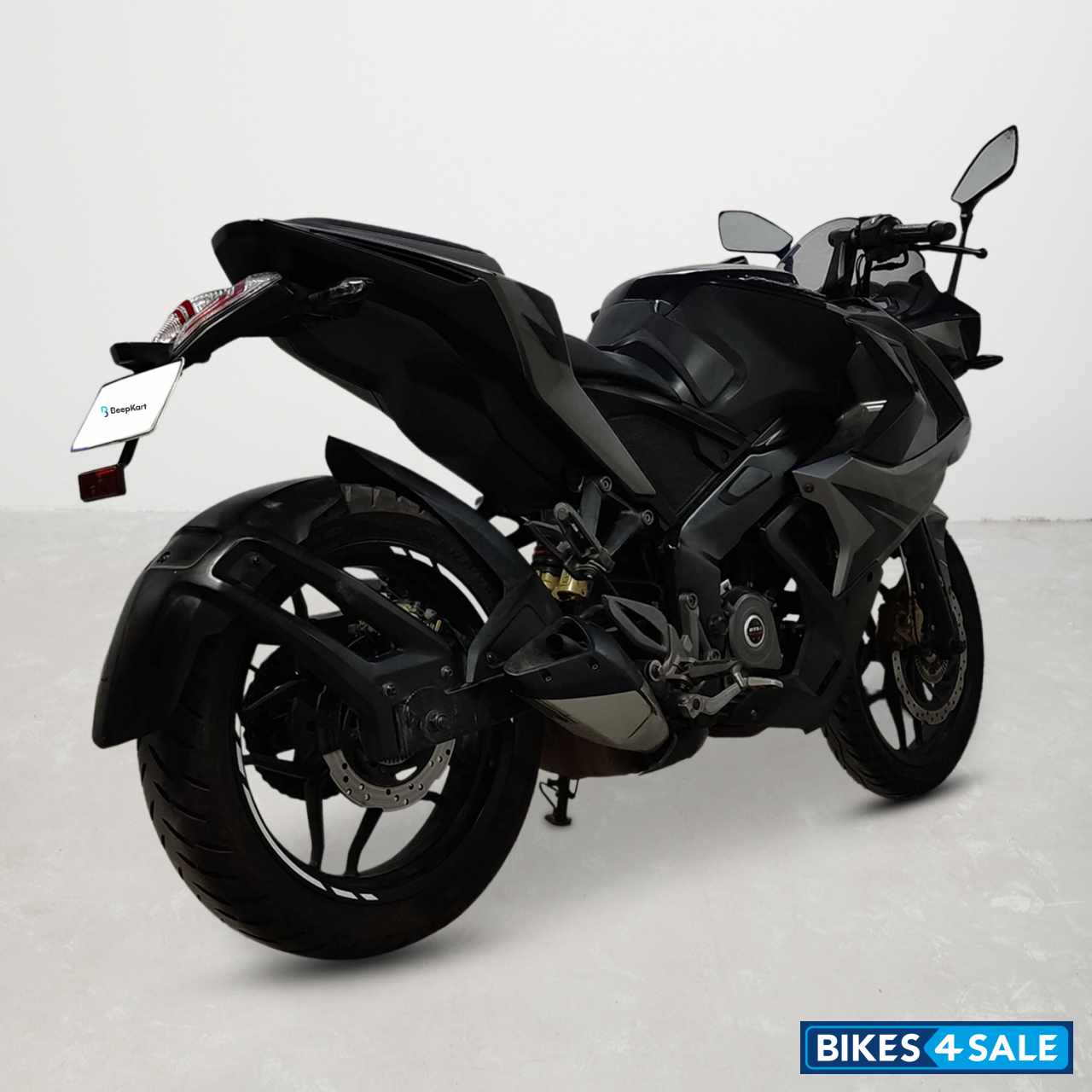 Bajaj Pulsar RS 200