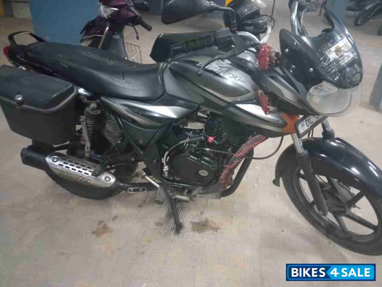 Bajaj Discover DTSi 135