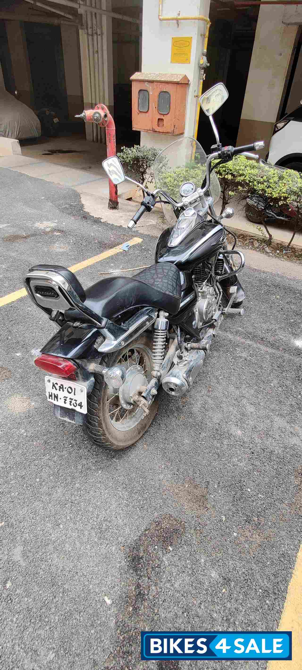 Bajaj Avenger Cruise 220