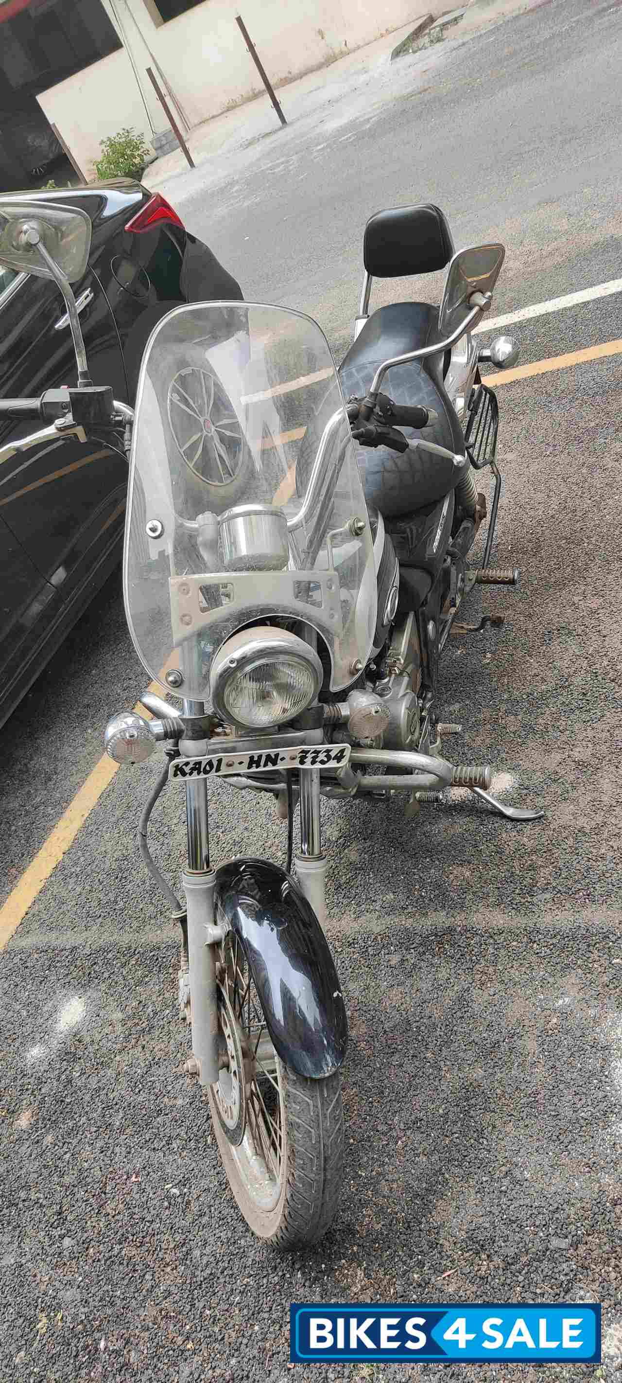 Bajaj Avenger Cruise 220