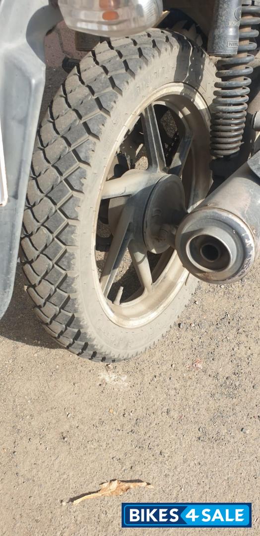 Black Bajaj Pulsar 180