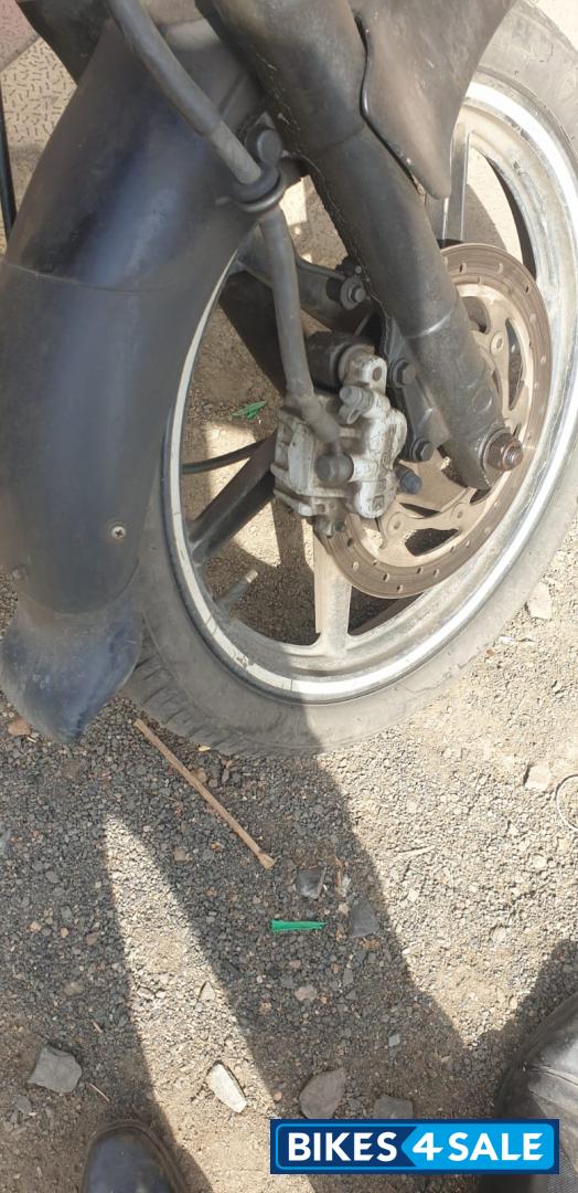 Black Bajaj Pulsar 180