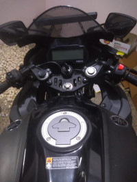 Mat Black Yamaha YZF R15 V3