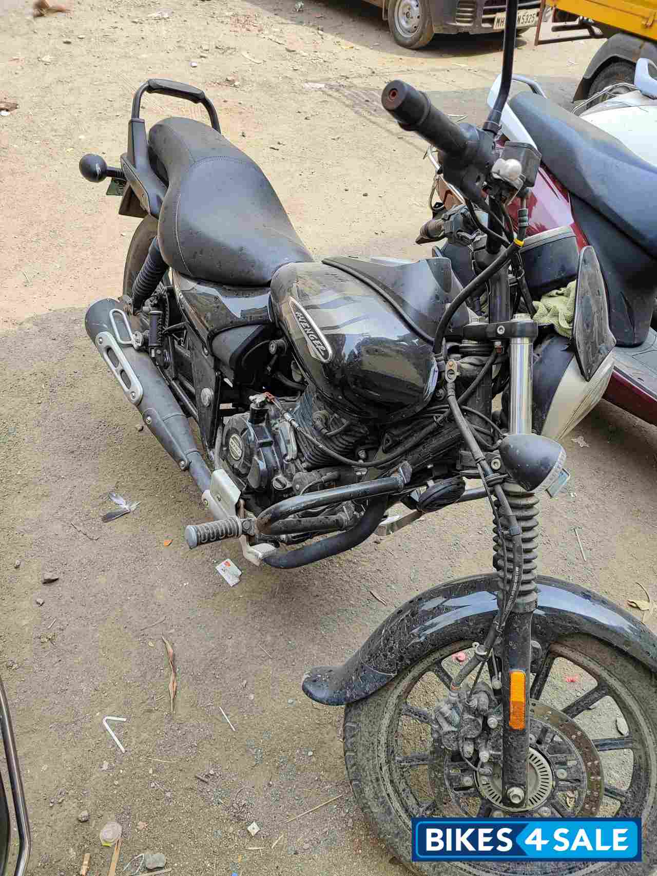 Bajaj Avenger Street 160