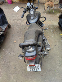 Bajaj Avenger Street 160