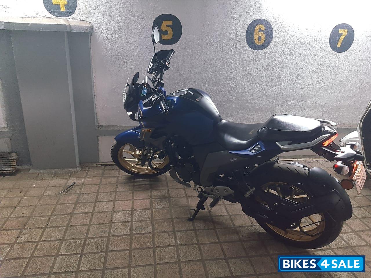 Matte Blue Yamaha FZ 25 BS6