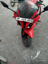 Red Bajaj Pulsar RS 200