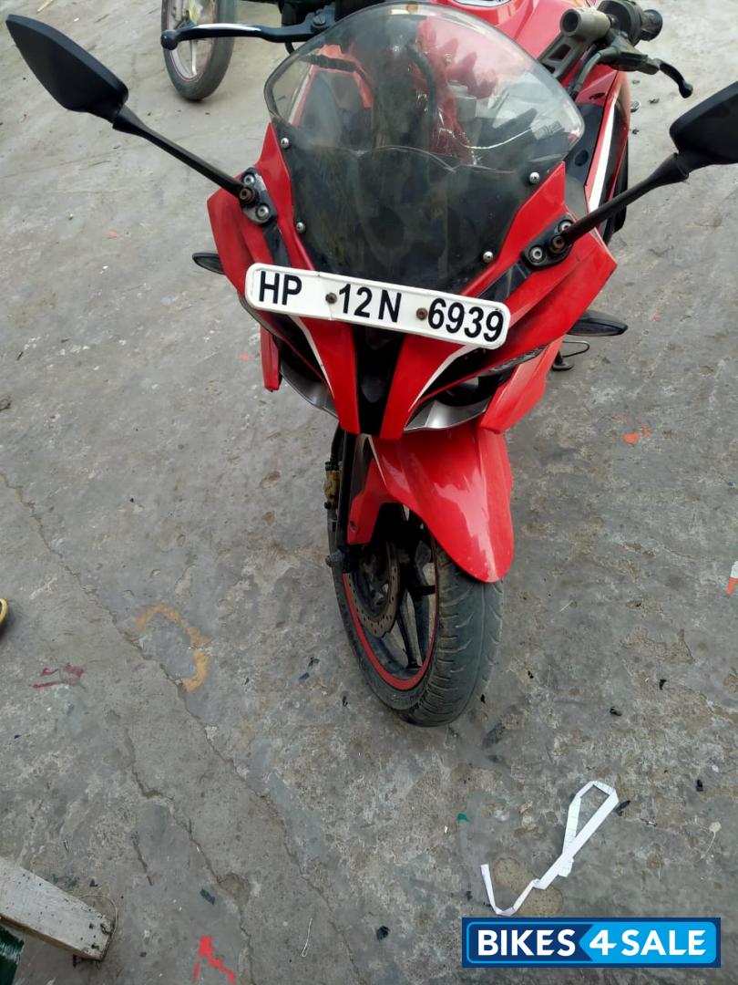 Red Bajaj Pulsar RS 200