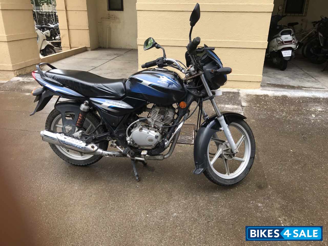 Bajaj Discover DTSi 125