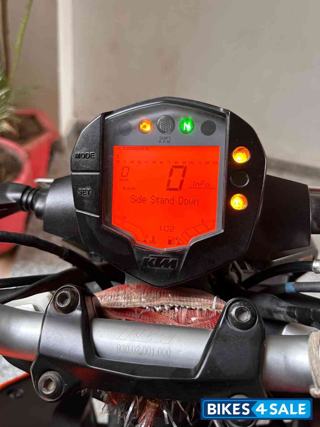 Orange Black KTM Duke 200 ABS