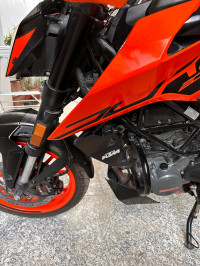 Orange Black KTM Duke 200 ABS
