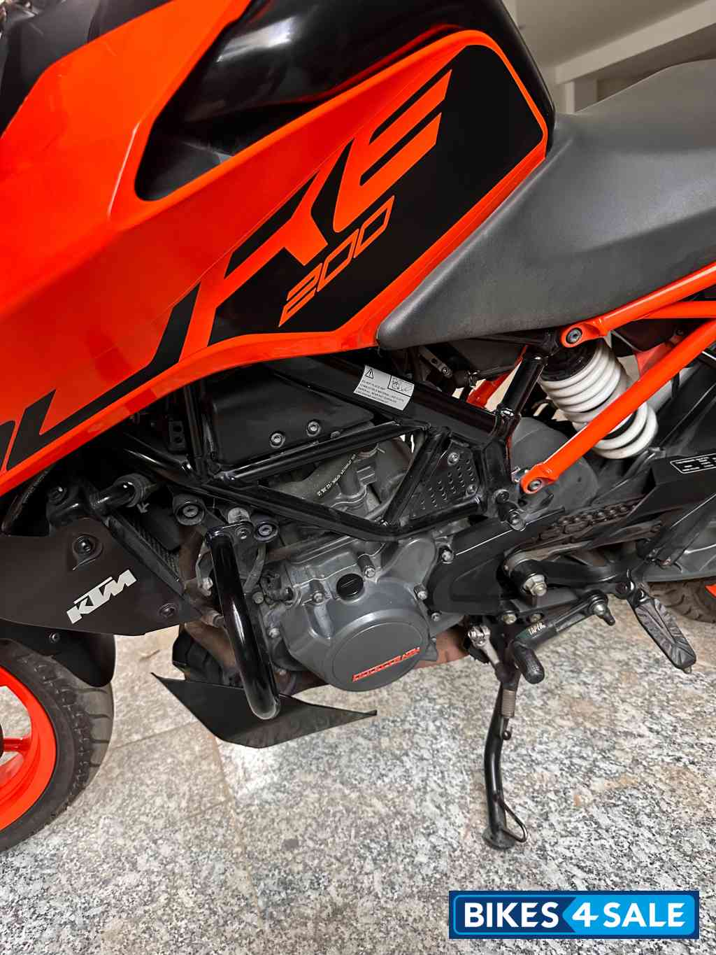 Orange Black KTM Duke 200 ABS