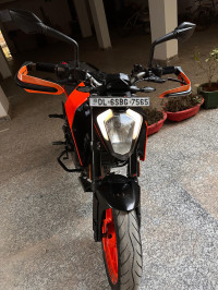 Orange Black KTM Duke 200 ABS